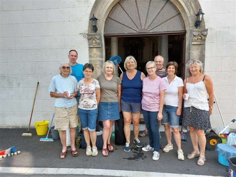 Nettoyage de l'église
