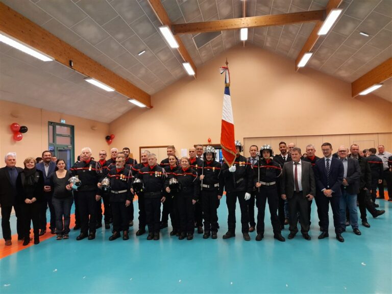 Le centre de première intervention distingue 13 de ses sapeurs-pompiers