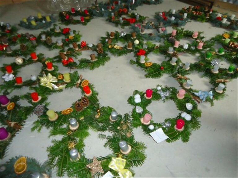 Les couronnes de l’Avent confectionnées pour la classe de découverte