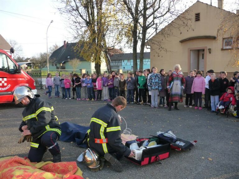 Les sapeurs pompiers en exercice à l’école