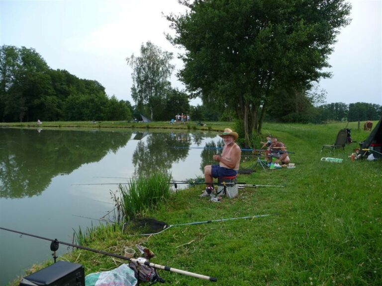 Pêche de nuit - Remise de médaille